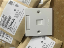Mặt nạ 1 port âm tường hình vuông hãng COMMSCOPE mã 760249249