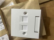 Mặt nạ 2 port âm tường hình vuông hãng COMMSCOPE  mã 760249251